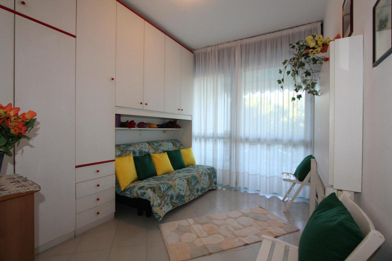 Studio Solarium Бибионе Экстерьер фото