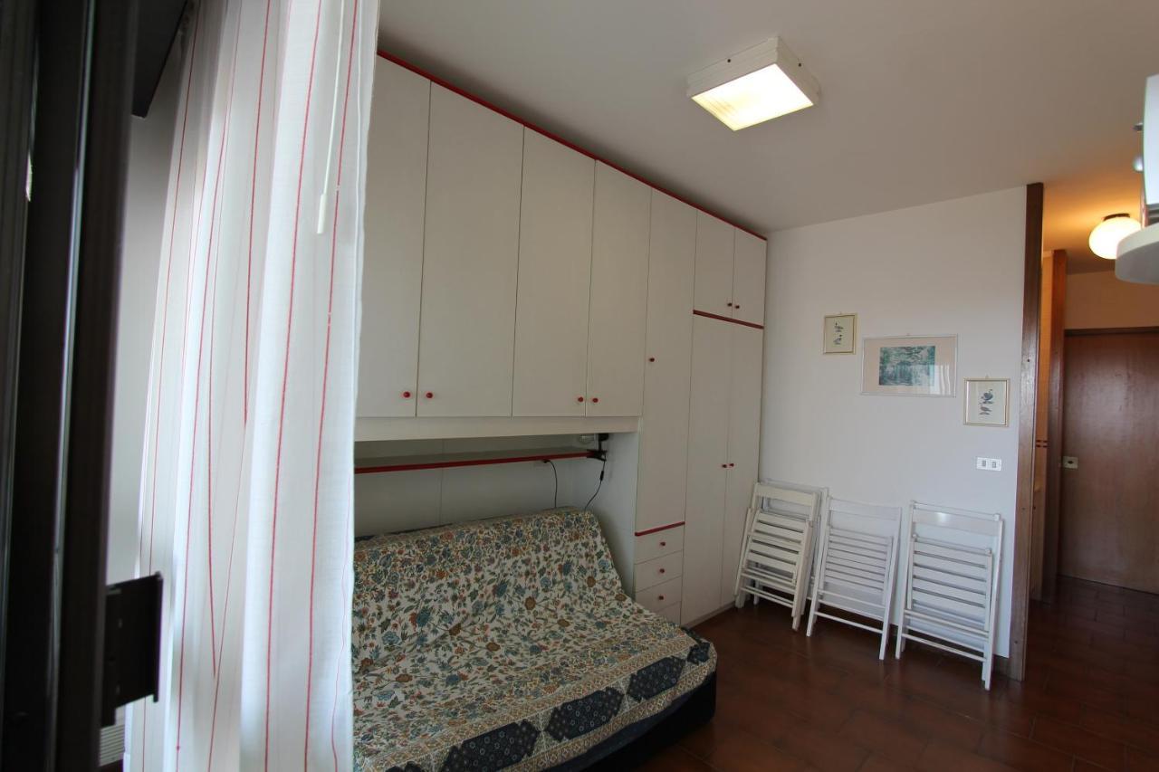 Studio Solarium Бибионе Экстерьер фото